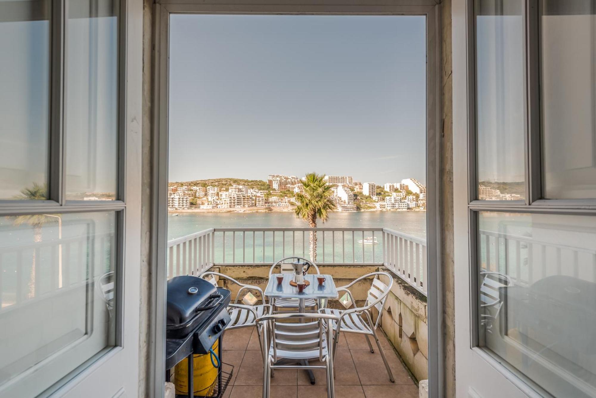 Blue Harbour 2 Bedroom Seafront Apartments With Stunning Seaviews - By Getawaysmalta San Pawl il-Baħar Extérieur photo