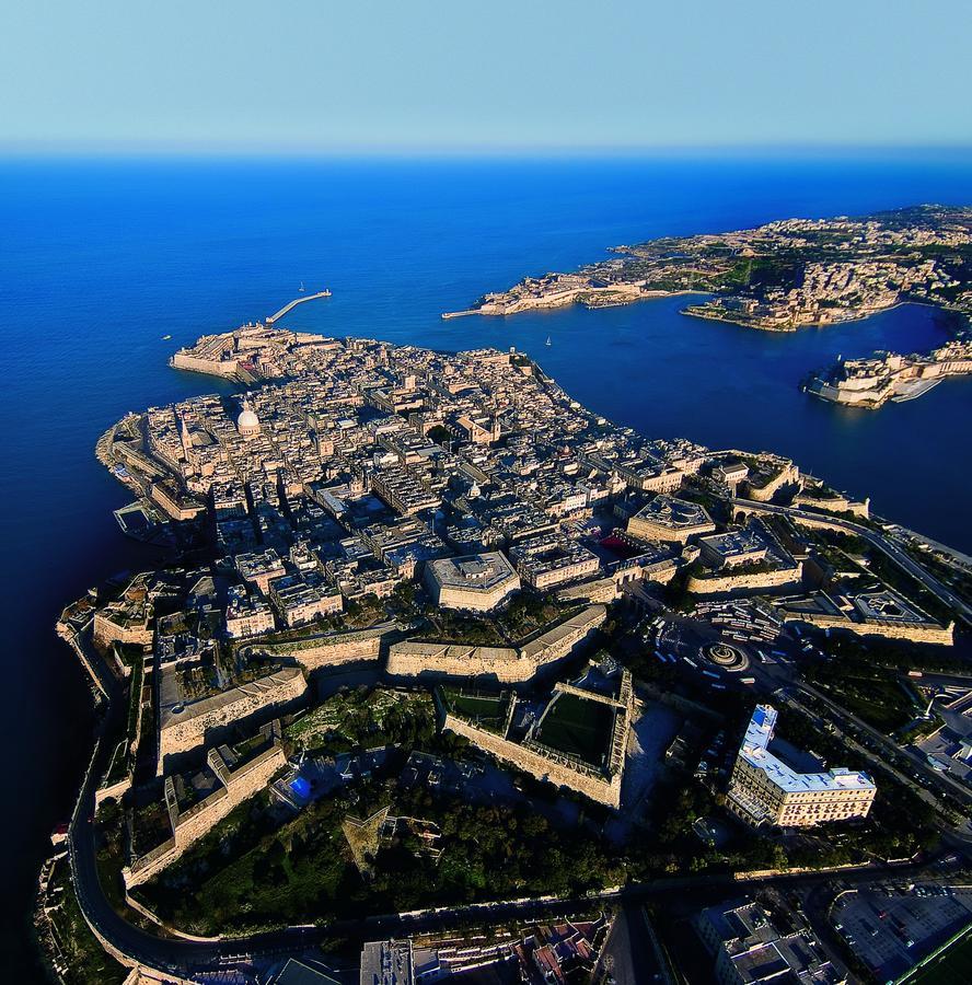Blue Harbour 2 Bedroom Seafront Apartments With Stunning Seaviews - By Getawaysmalta San Pawl il-Baħar Extérieur photo