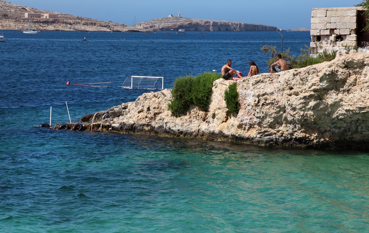Blue Harbour 2 Bedroom Seafront Apartments With Stunning Seaviews - By Getawaysmalta San Pawl il-Baħar Extérieur photo