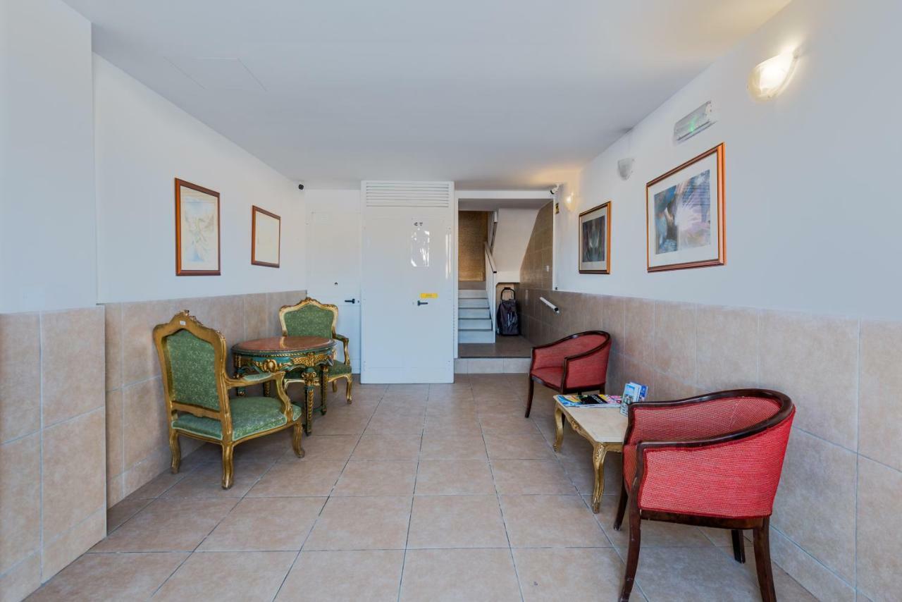 Blue Harbour 2 Bedroom Seafront Apartments With Stunning Seaviews - By Getawaysmalta San Pawl il-Baħar Extérieur photo